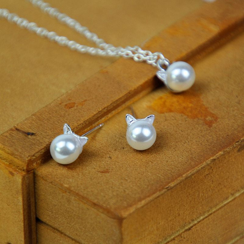 Classy Pearl Cat Earrings & Necklace Set - Jewelry Set - ravn (2)